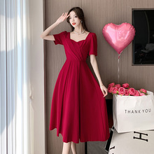 红色晚礼服连衣裙女夏装2023年新款褶皱小个子法式时尚显瘦宴会裙