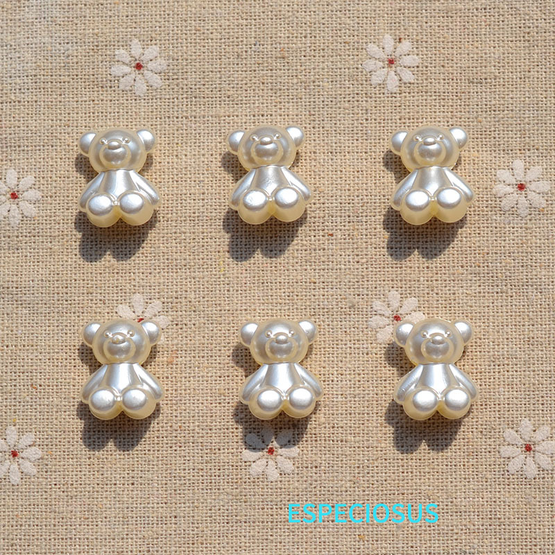 Beige cartoon three dimensional accessory pearl