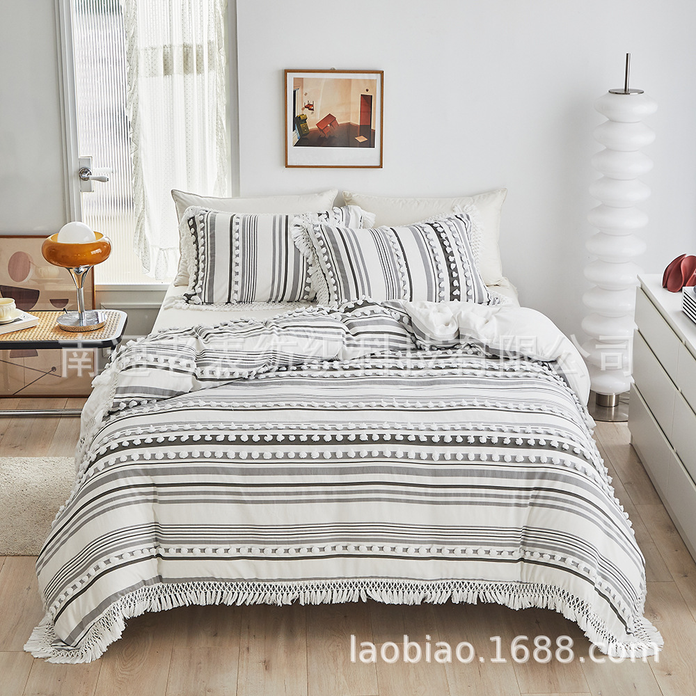 跨境速卖通床上用品工艺款纯色剪花点点毛球球流苏圆点外贸三件套