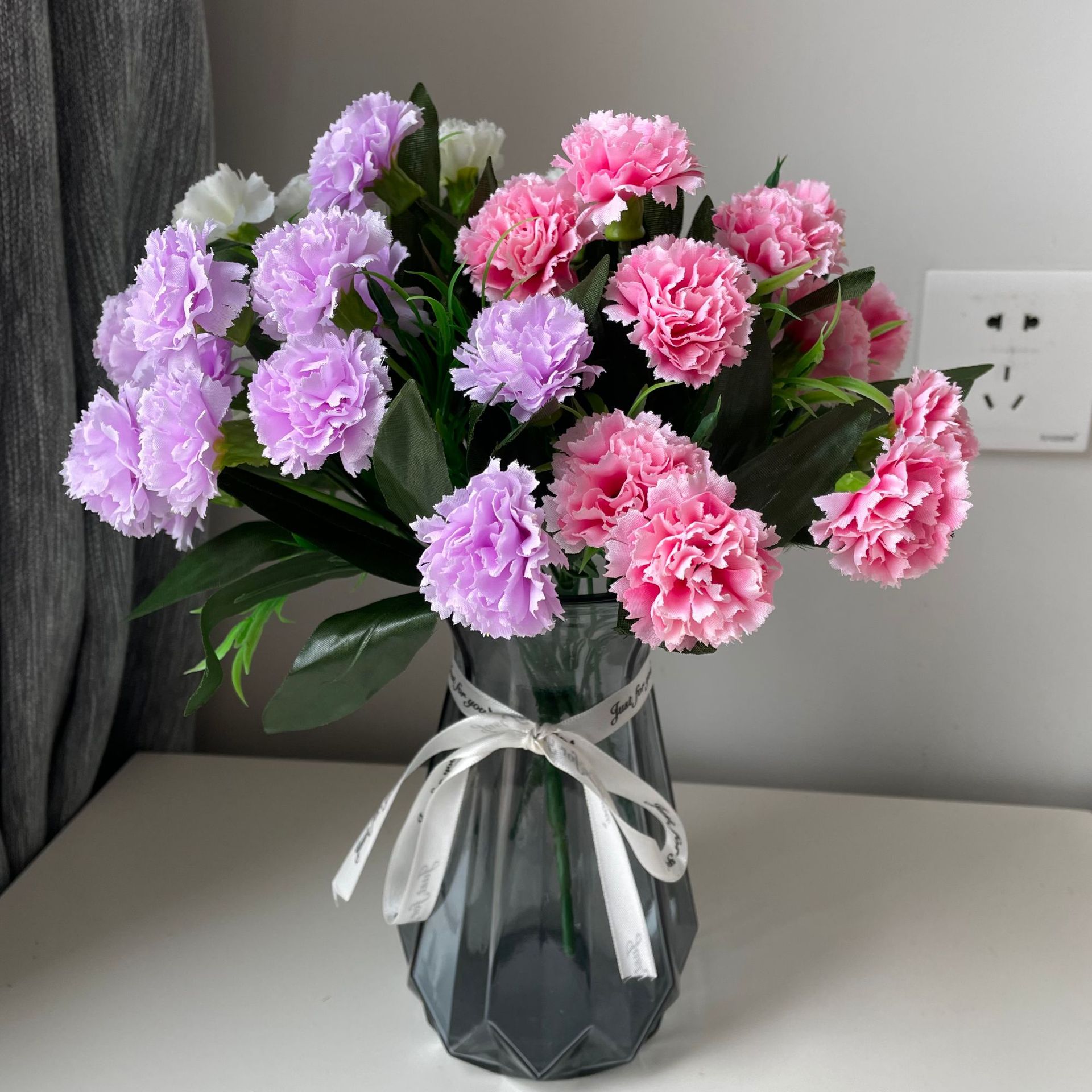 Mother's Day Simulation Carnation bouquet Simple Pastoral Home Decorative Flower Living Room Fence Project Carnation Fake Flower