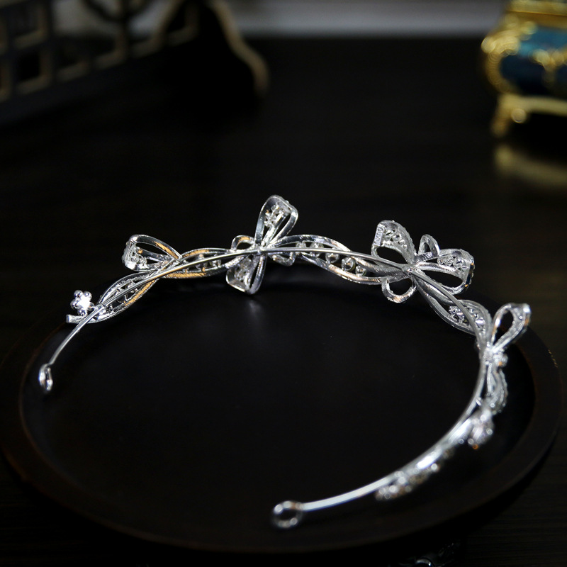 Korean fresh sophisticated tiara with bow for bride