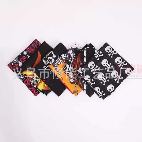 Spot 54cm Pure Cotton Skull Printed Square Scarf Hip-Hop Rock Outdoor Cycling Scarf European and American Popular Hot Sale