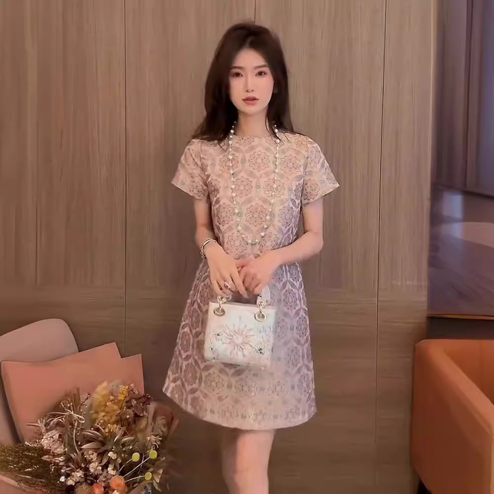 Váy sườn xám cách tân hồng phong cách Trung Quốc mới FL240193 dáng maxi thắt eo — Màu hồng, Màu xanh lá