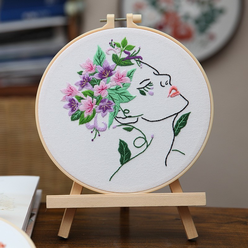 Bordado Diy Butterfly Colgante Lu Bordado Hecho a mano Paquete de material Juego de tres piezas Inglés Creative Children's Gift Flower Colgante