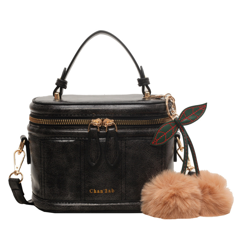 Bolso retro bolso de mano femenino 2025 nuevo bolso cuadrado pequeño de moda de todo fósforo pequeño bolso de mensajero de hombro de alta gama para viajeros de nicho