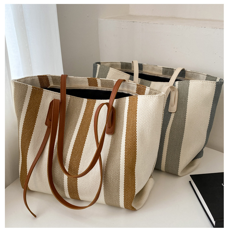 Wholesale Large-capacity Stripe Canvas Tote Bag Nihaojewelry display picture 3