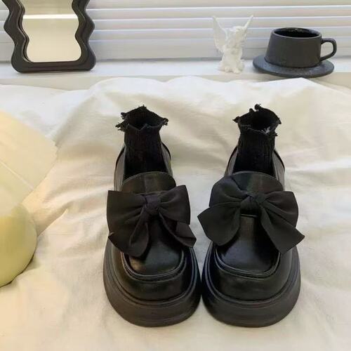 Japanese-style sweet butterfly bow Mary Jane flat shoes for women, 2025 new spring and autumn full-wrap with skirt, JK versatile single shoes