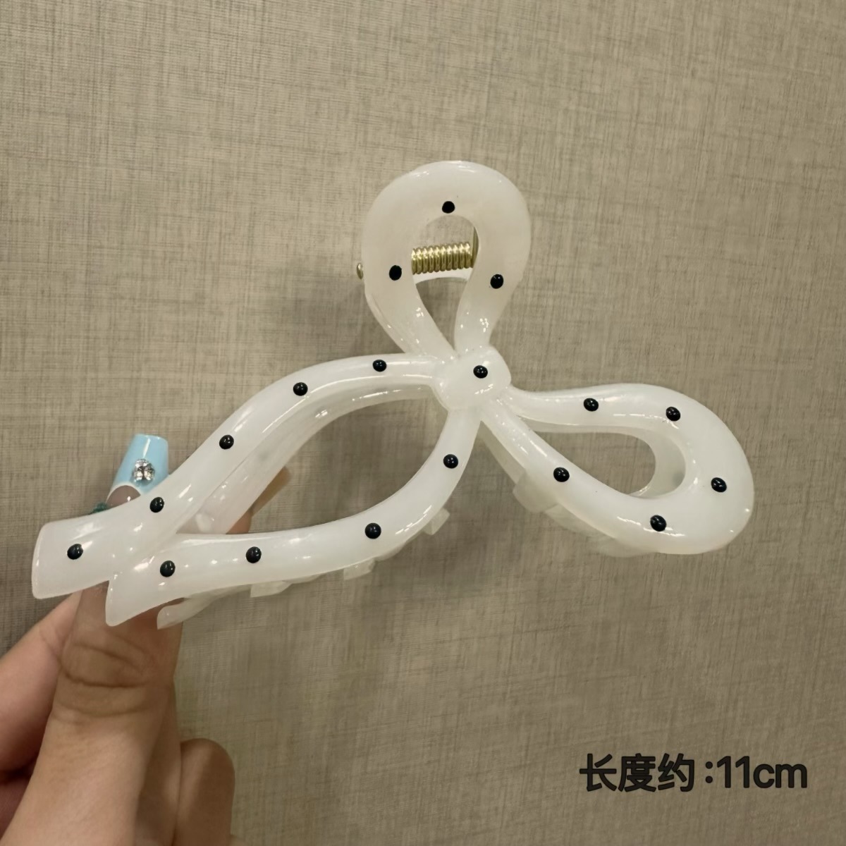 Bow tie white black dot-12cm