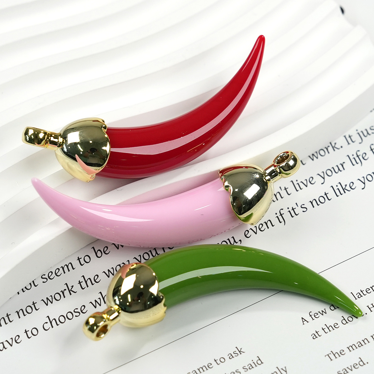 6g Weight Pendant Jewelry Making Type DIY Ornament Accessories Classification 1 Piece Quantity 1 Piece Acrylic Chili Polished Pendant DIY Ornament Accessories