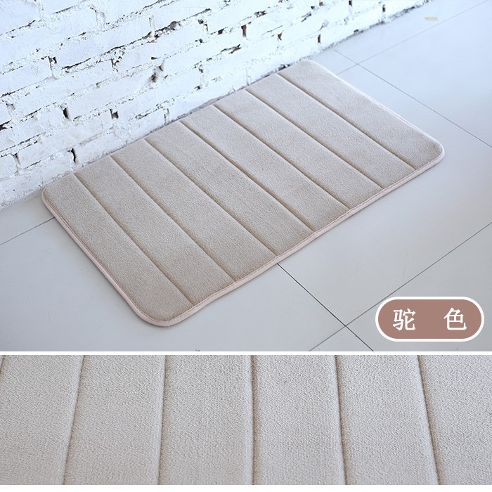 1.6cmサンゴの毛の記憶綿の浴室のマットの入り口のドアのじゅうたんのマットの台所の浴室の吸水のドアのマットのマットのマット