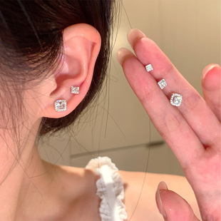 3���b С�����W��B�������Ů�p�ݸ߼��ж��Ů˯�X��ժ���h
