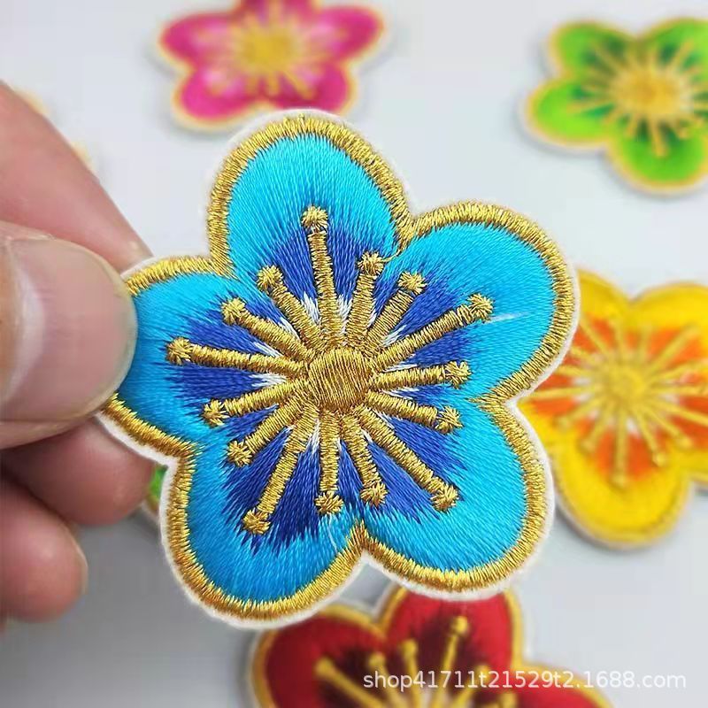 Flor de ciruela bordada tela decoración de ropa escenario accesorios cheongsam vestido vestido flores bordadas calcomanías flores de planchado