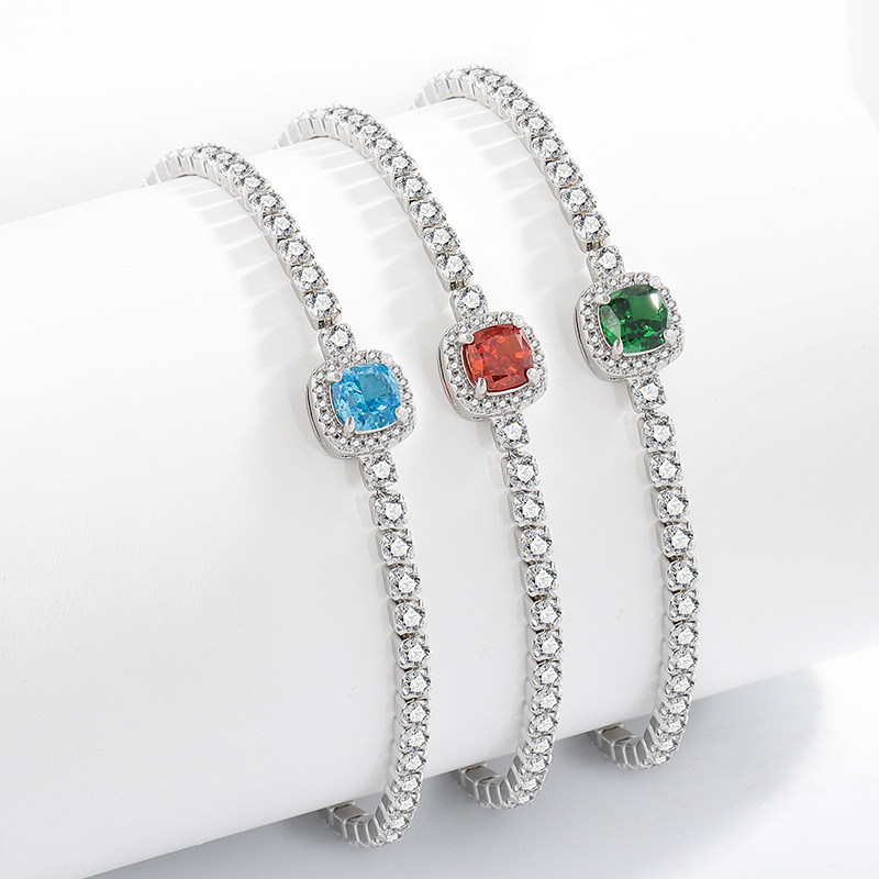 Schmuckset Mit Funkelndem Quadratischem Edelstein Und Ohrringen_voghion.com