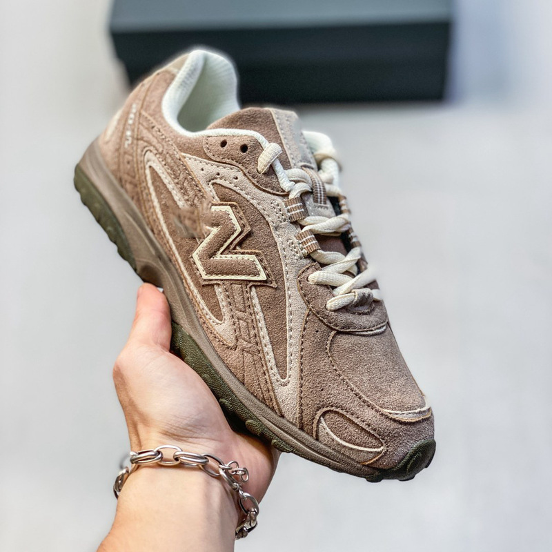 Putian Nb204L Casual Shoes, Moral Training Shoes, Thin Soles, Lightweight and Comfortable Work Clothing Shoes, Fashionable Couple Men's and Women's Trendy Shoes, Pure Original Putian Nb204L Casual Shoes, Moral Training Shoes, Thin Soles, Lightweight and Comfortable Work Clothing Shoes, Fashionable Couple Men's and Women's Trendy Shoes, Pure Original