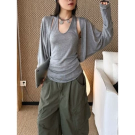 休闲裤;女式T恤;毛衣