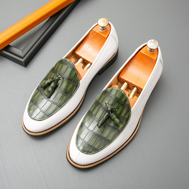 Zapatos de hombre transfronterizos tallas grandes primavera y otoño nuevos zapatos de cuero zapatos de cuero con flecos de moda zapatos de cuero de estilo británico de moda comercio exterior