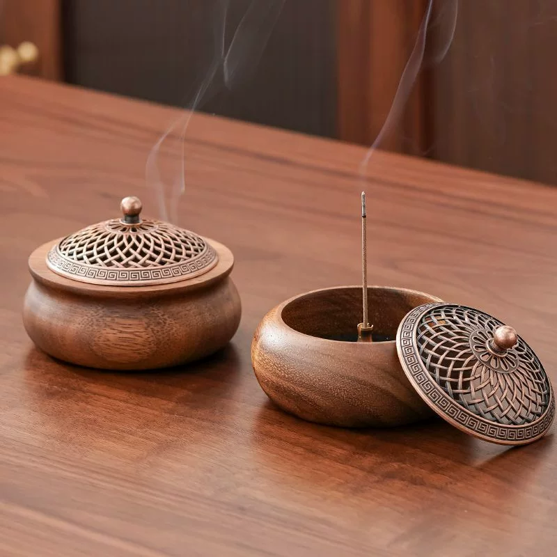 Walnut tea ceremony incense burner solid wood sandalwood stove indoor Zen agarwood incense coil base creative tea ceremony ornaments