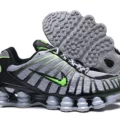 Gray green