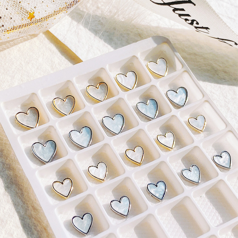 Nail Beauty Fritillary Jewelry 2022 New Internet Celebrity Love Nail Metal Edge Diamond Shell Accessories Nail Beauty Fritillary Jewelry 2022 New Internet Celebrity Love Nail Metal Edge Diamond Shell Accessories