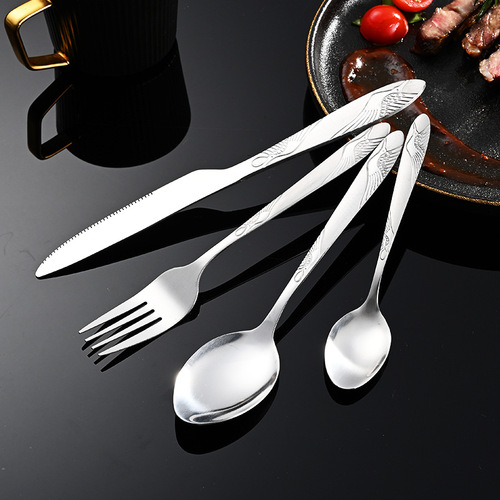 Engraved, Thickened Stainless Steel Cutlery Set - Spoons, Forks, and Knives with a Refined Vintage Design, Suitable for Western Cuisine, Including Steak Knives, Forks, and Soup Spoons, Wholesale