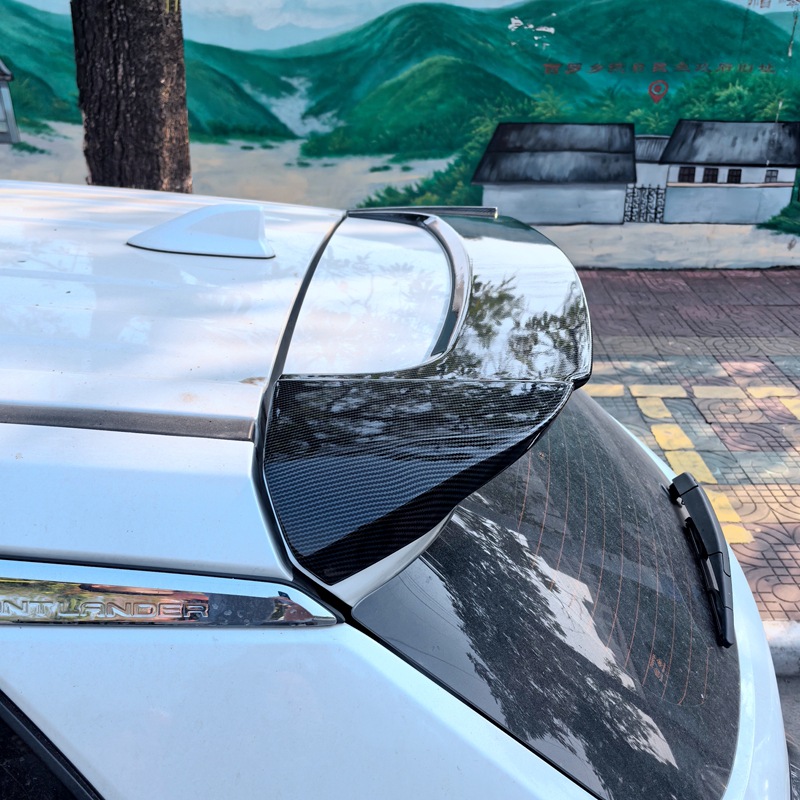 Suitable for 2022-2025 Toyota Landa Tail Wing Corolla Cross Sharp Modification Top Wing Fixed Wing Decoration