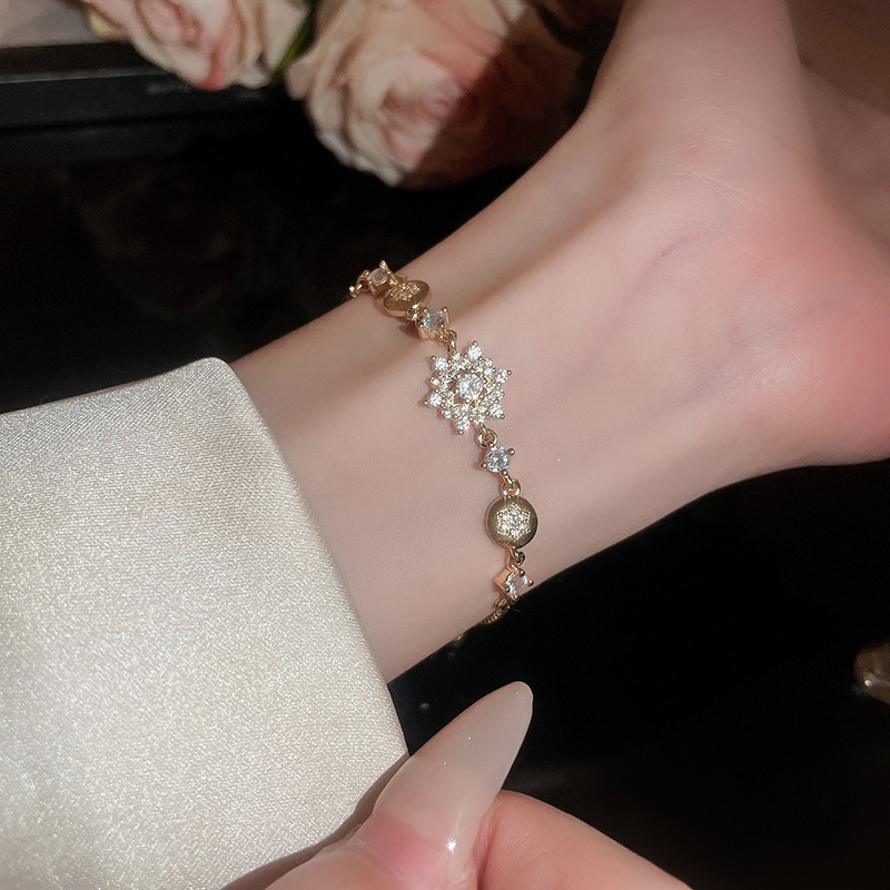 Pulsera de letras de ácido acético de circón Moda exquisita pulsera de viento frío ligero lujo temperamento de alta gama al por mayor