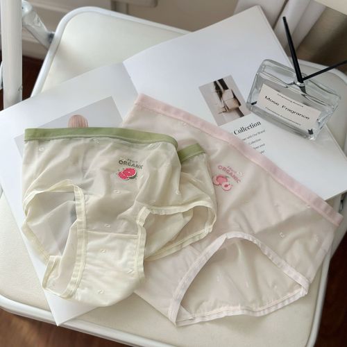 8673 Summer Colorful Cute Fruit Lips Jacquard Ice Silk Girls Mid-waist Underwear Cotton Flap Skin-Friendly Briefs
