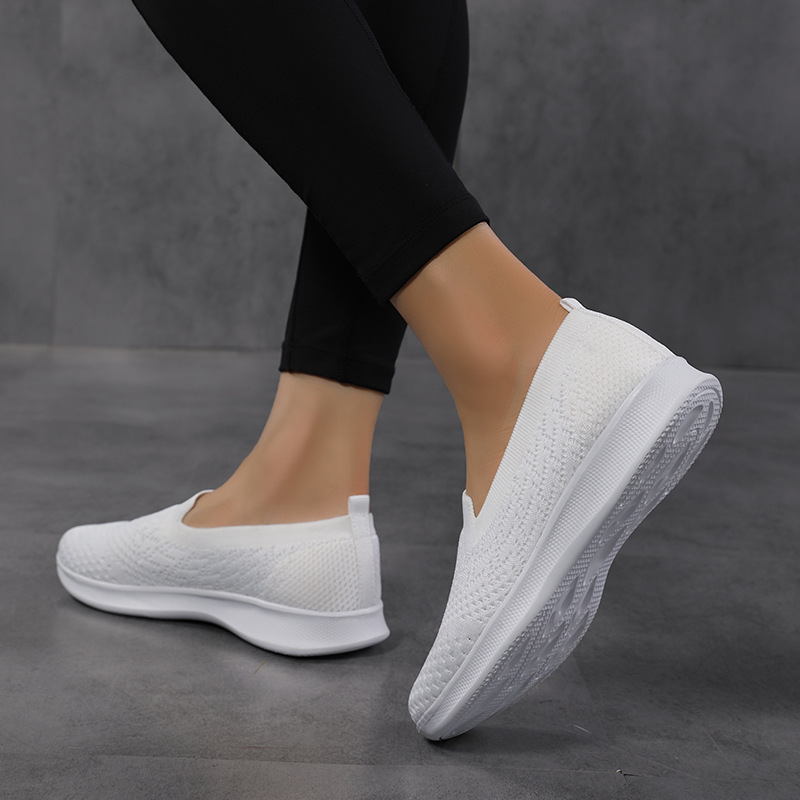 Zapatos casuales deportivos para mujer zapatos de mujer de talla grande 44 zapatos de madre primavera y otoño Zapatos para caminar transpirables zapatos tejidos voladores zapatos de malla de boca baja 43