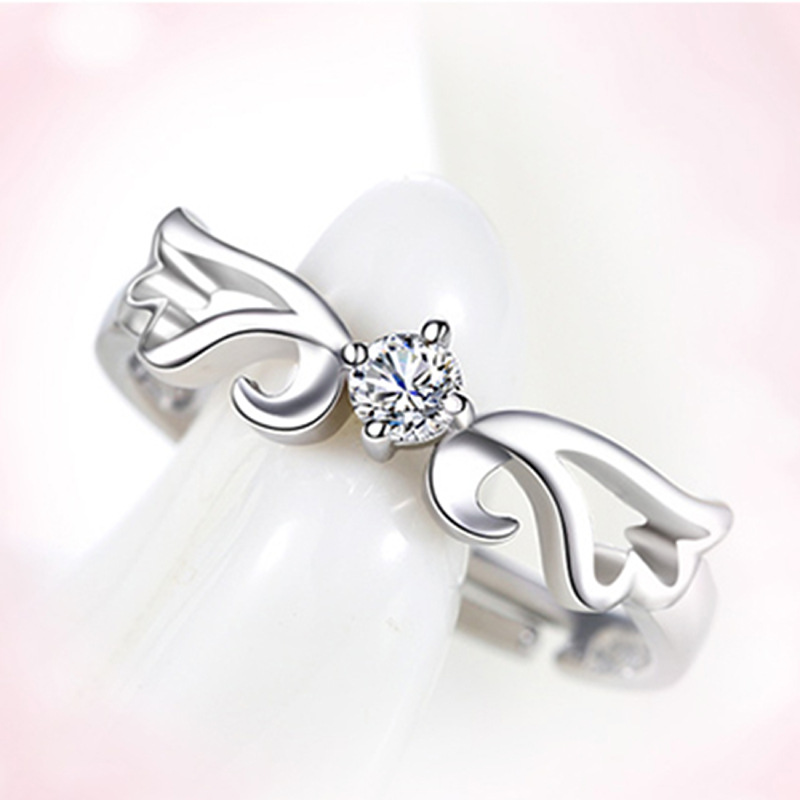 Classic Diamond Encrusted Four Prong Engagement Couple Ring Set_voghion.com