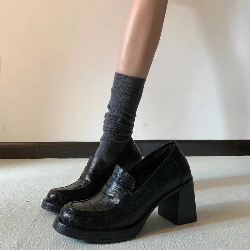 In-Stock Instant Delivery~ Women's High-Heeled Loafers, Retro Versatile Leather Shoes, Black Simple Slip-On Shoes for Commuting, Silent on the Move In-Stock Instant Delivery~ Women's High-Heeled Loafers, Retro Versatile Leather Shoes, Black Simple Slip-On Shoes for Commuting, Silent on the Move