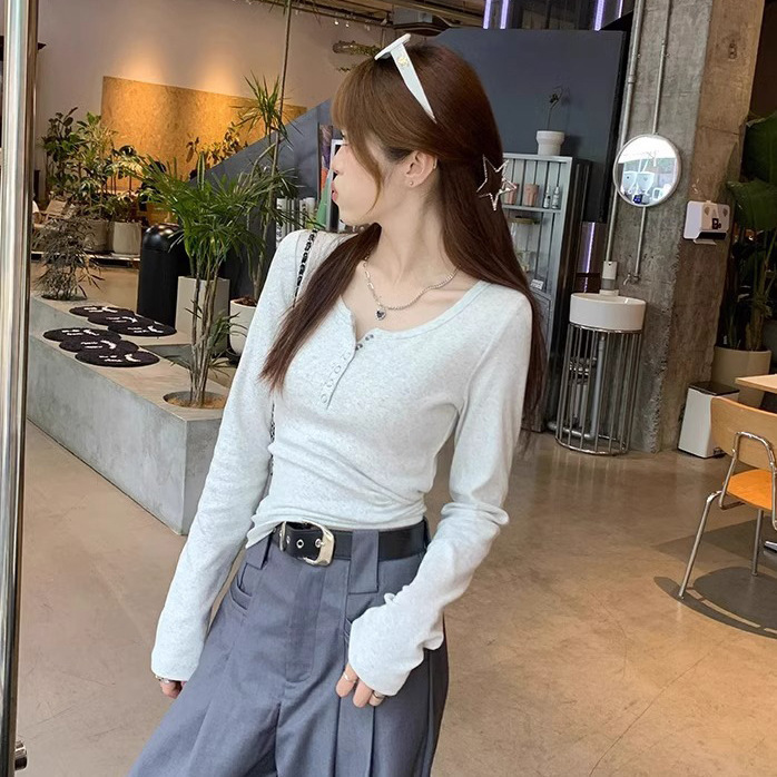 春秋设计感内搭外穿打底上衣女 半开领排扣修身百搭通勤正肩上衣|undefined