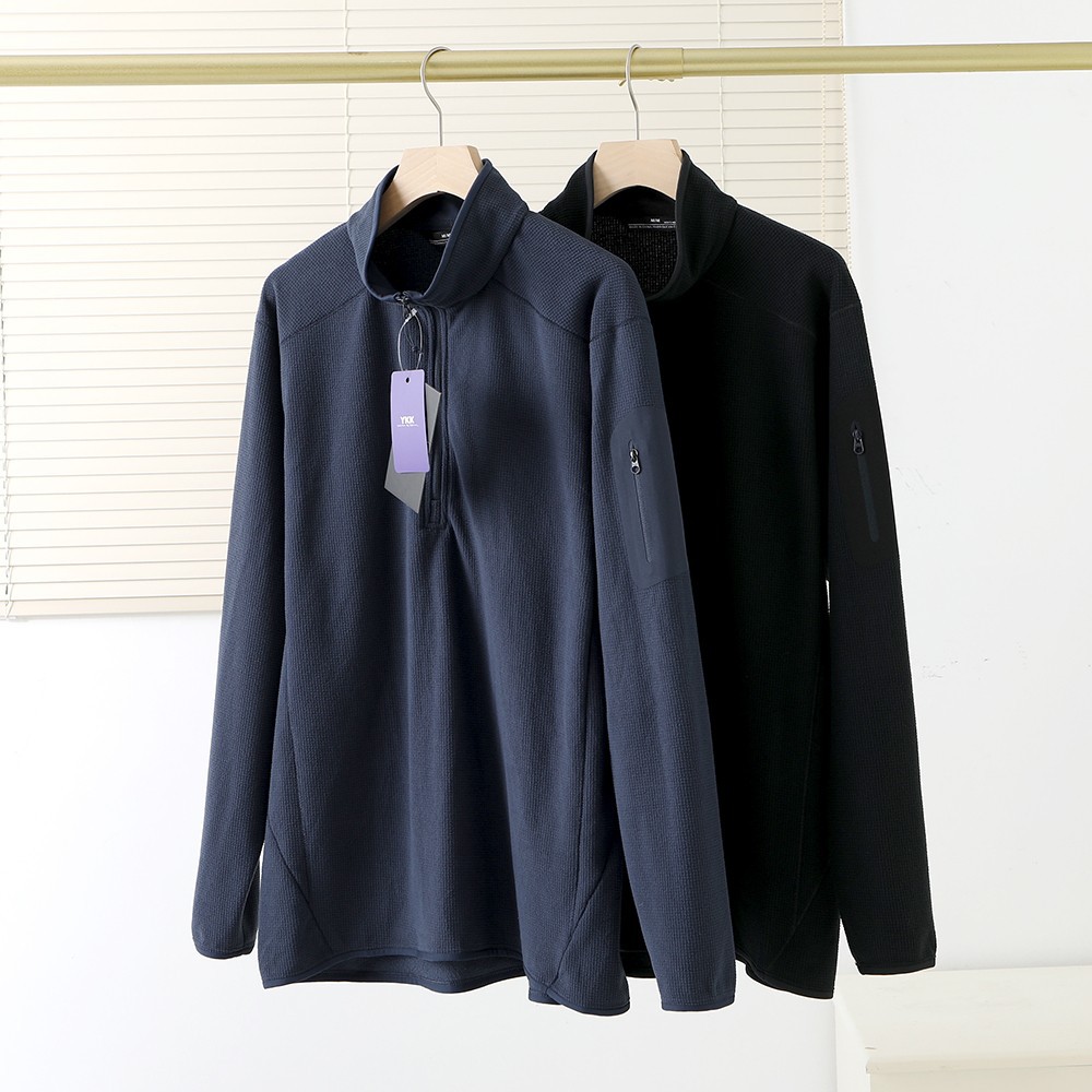 Demi-season fashionable keep warm sweatshirt with zipper