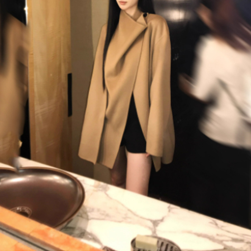 法式简约风长袖 山本斗篷荡领多穿短毛呢大衣女 2025秋季新款