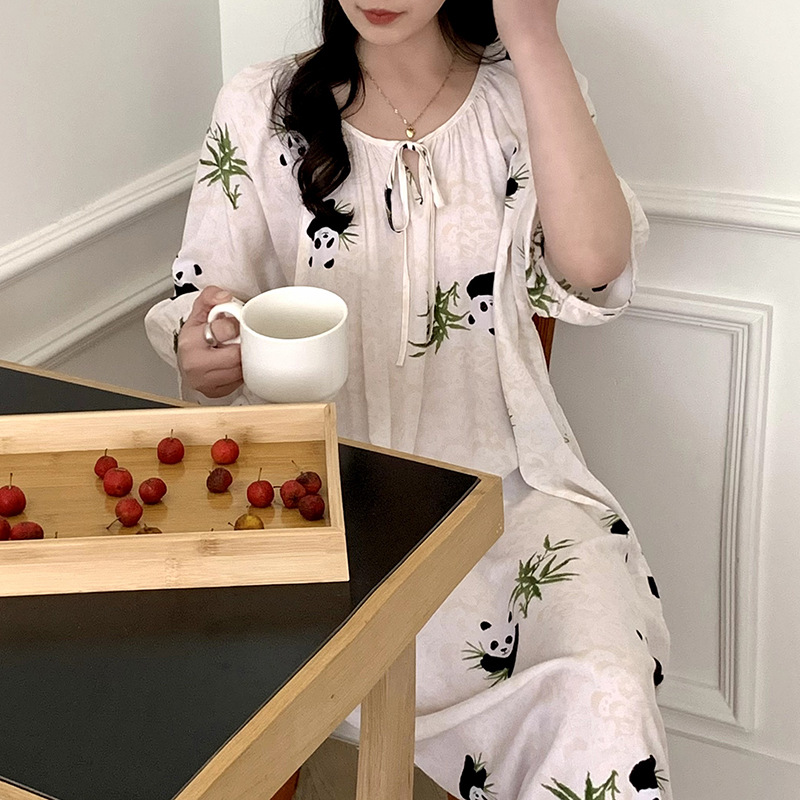 YUE5001 가슴 패드 포함 - 화이트 팬더