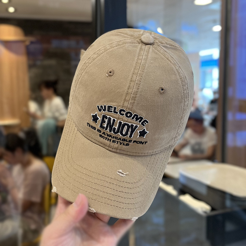 Sombreros de béisbol bordados de letras retro estadounidenses mujeres primavera y otoño calles versátiles muestran cara pequeña sombrero de boca de pato de pareja