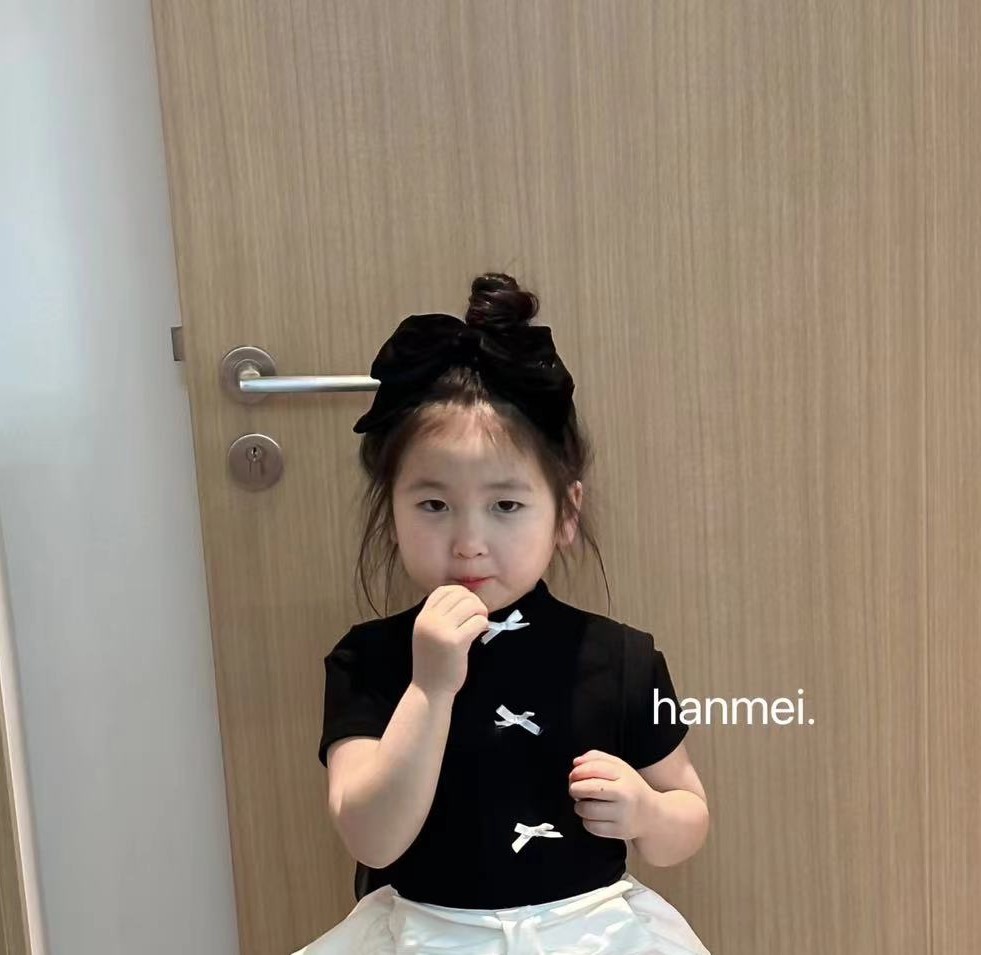 【창고 대방출】 블랙 2436 삼단 리본 티셔츠