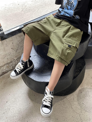 Boy Cargo Shorts 2022 summer Korean Edition leisure time Children's clothing children pocket Five point pants baby Western style Pants