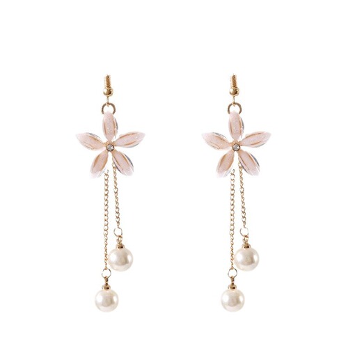 Earrings for women, fashionable and niche design, high-end temperament, stylish earrings, Korean influencers' bestseller in , trendy earrings for wholesale.