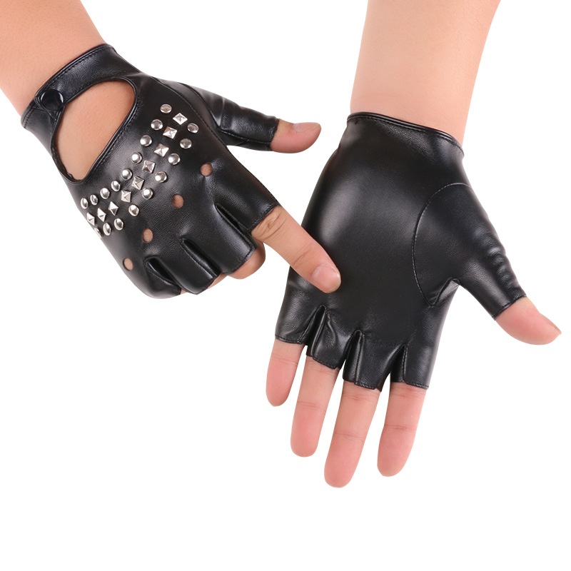 Hip hop medio dedo guantes club nocturno para hombres guantes de remache de baile de polo rendimiento baile de primavera y verano rendimiento de baile guantes de cuero