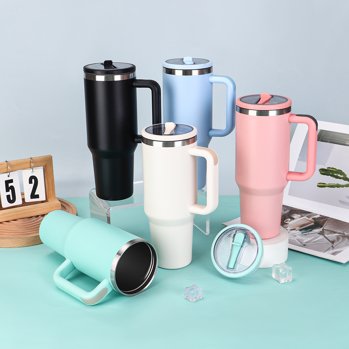 Double-walled Vacuum Insulated Straw Cup 40oz Large Capacity_voghion.com