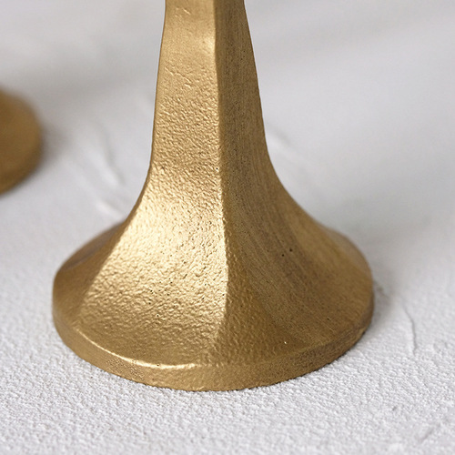 Cross-border Amazon black cast iron candle holder living room home decoration standing candle holder bed and breakfast decoration ornament