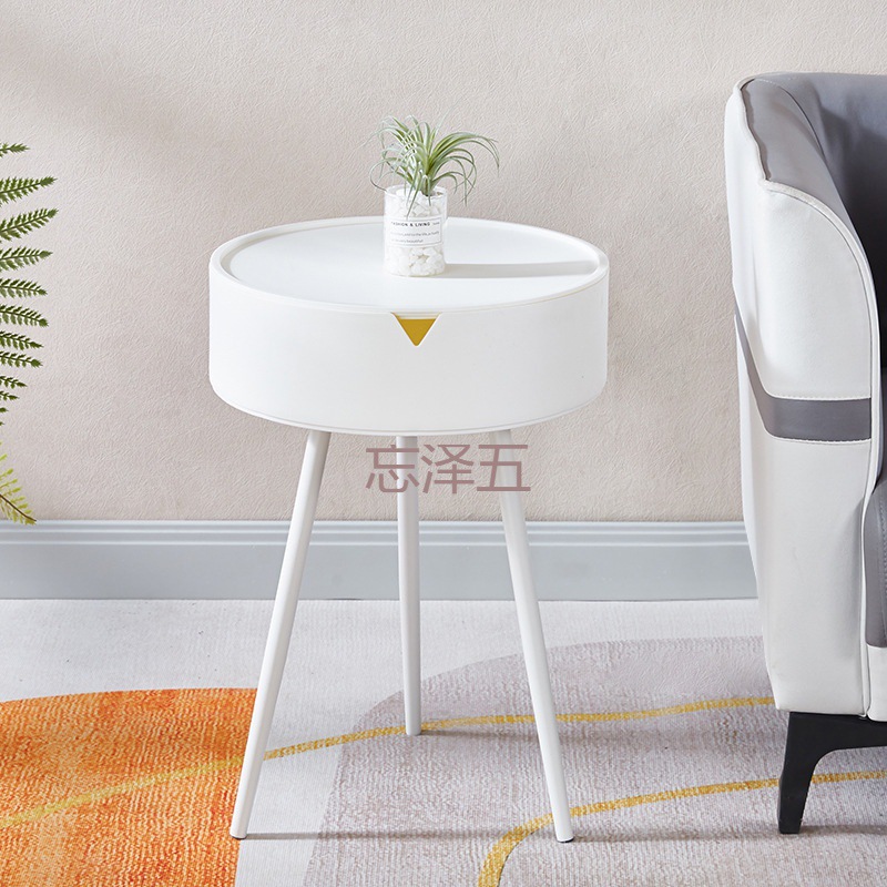 PC Bedside Table Personality Creative 40cm Wide Alternative Fashion Small Coffee Table Cute Artistic Children Boy Plastic Plus