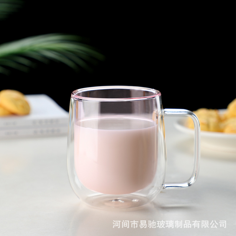 Taza de vidrio transparente de doble capa Taza de vidrio con borosilicato Taza de café transparente de color Taza de leche doméstica al por mayor