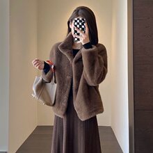 水貂绒皮毛一体立领毛毛外套女年轻款貂皮短款2025春夏皮草