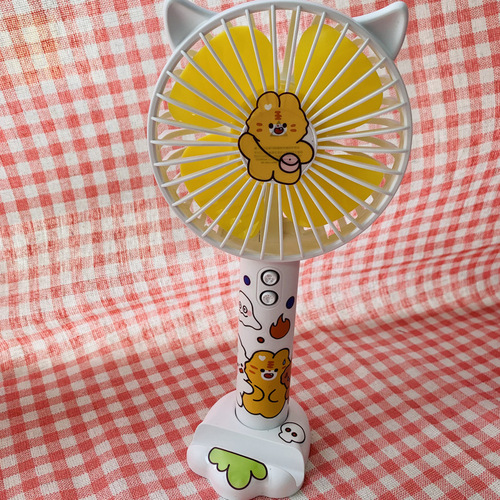  New Cute Cat Handheld Small Fan Mini Portable Charging Desk USB Student Handheld Electric Fan