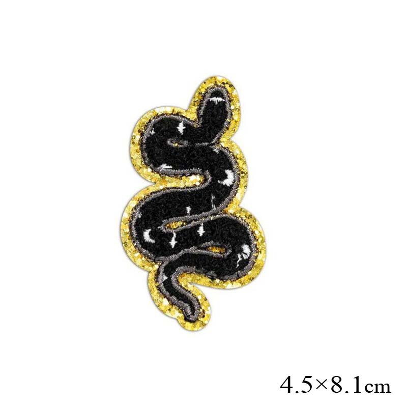 格利特金边蛇形图案毛巾绣花章 鞋帽包包家纺装饰刺绣标 烫胶布贴