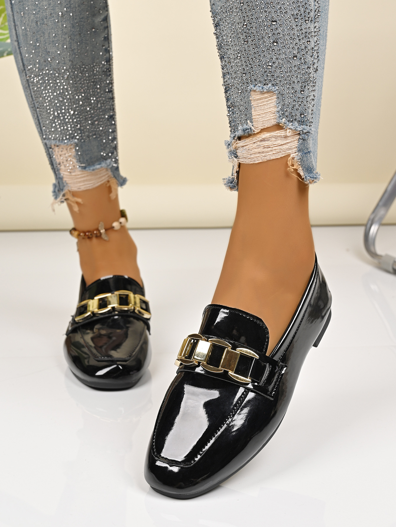 Women's Metal Chain Flat Loafers Autumn Casual Style Export Available New_vogvips.com