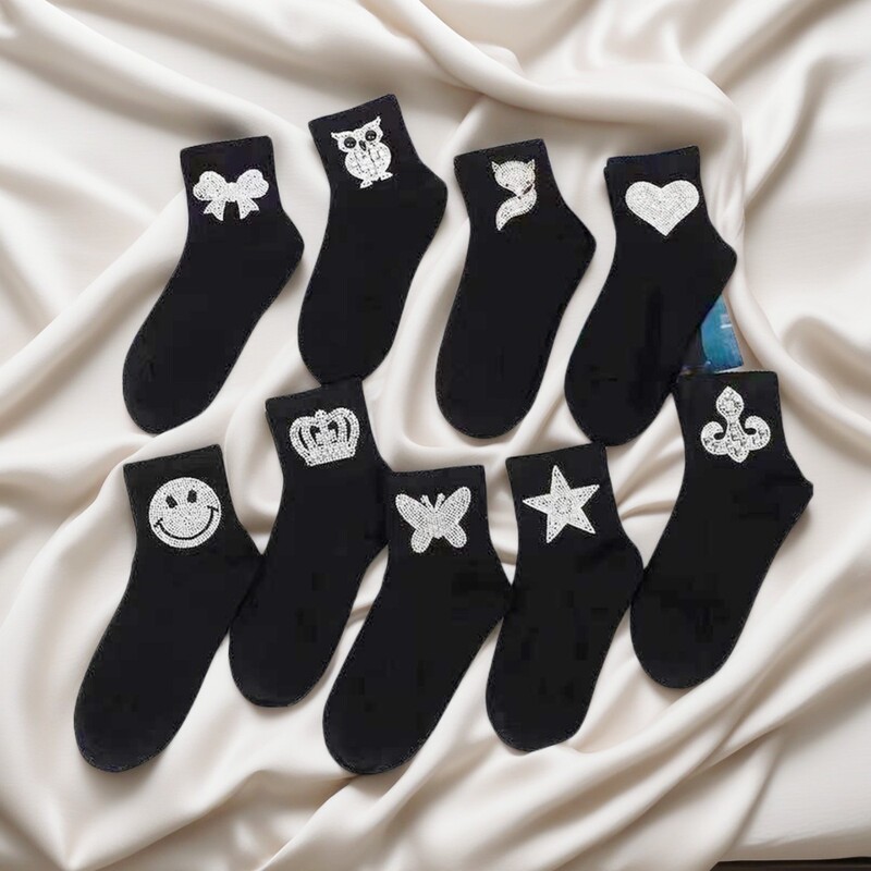 Tiktok Live Autumn and Winter New Rhinestone Cotton Women's Socks Versatile Black Internet Celebrity Socks Slimming Calf Socks Women's Short Tube