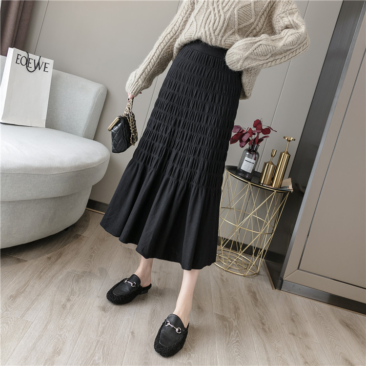 Factory wholesale A word skirt 2021 autumn and winter crumpled solid color fresh sweet knitting long skirt stitching Korean version of the skirt