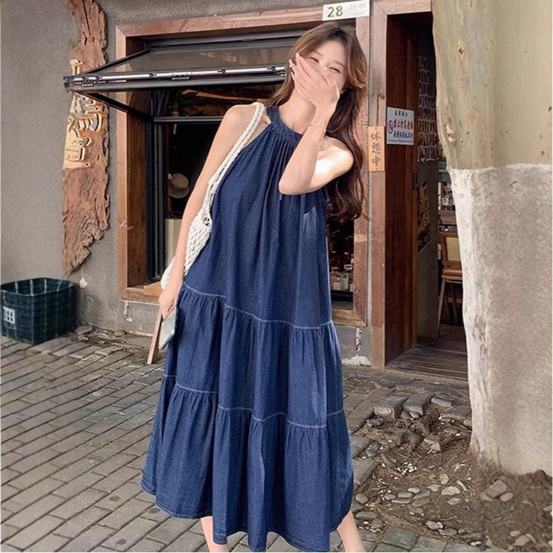 Blue Sleeveless Halter Neck Dress for Women, Mid-Length, 2026 Summer New Style, Denim Retro Simple Design Tank Dress Blue Sleeveless Halter Neck Dress for Women, Mid-Length, 2026 Summer New Style, Denim Retro Simple Design Tank Dress